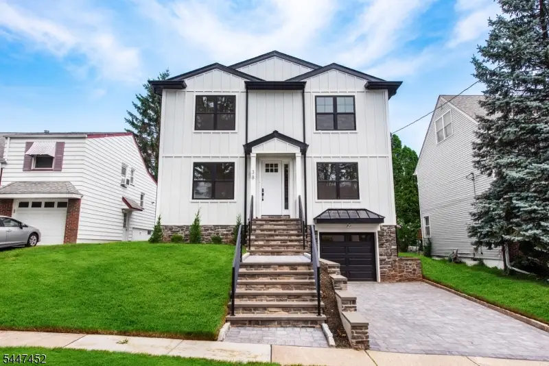 38 Lehigh Ave, Clifton, NJ 07012 - #1