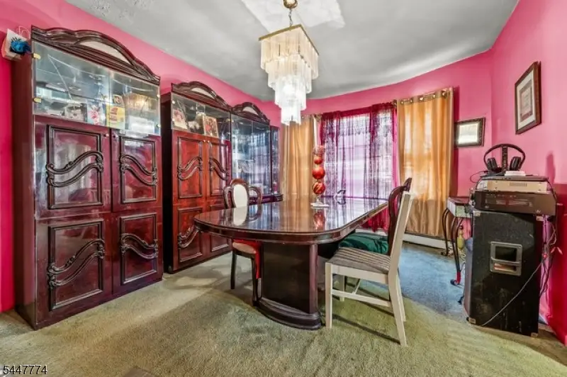 42 Scheerer Ave, Newark, NJ 07112 - #3