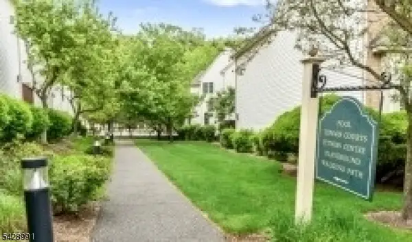 1070 Smith Manor Blvd, West Orange Twp., NJ 07052