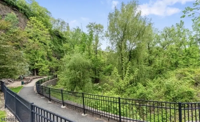 1070 Smith Manor Blvd, West Orange, NJ 07052 - #3