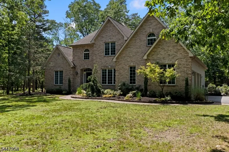 7 Harmony Ct, Southampton, NJ 08088 - #3