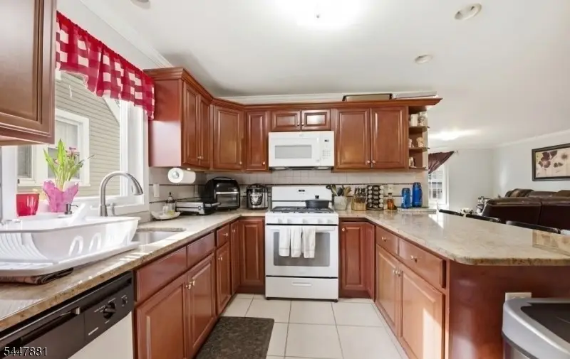 637 Jefferson Ave, Elizabeth, NJ 07201 - #2