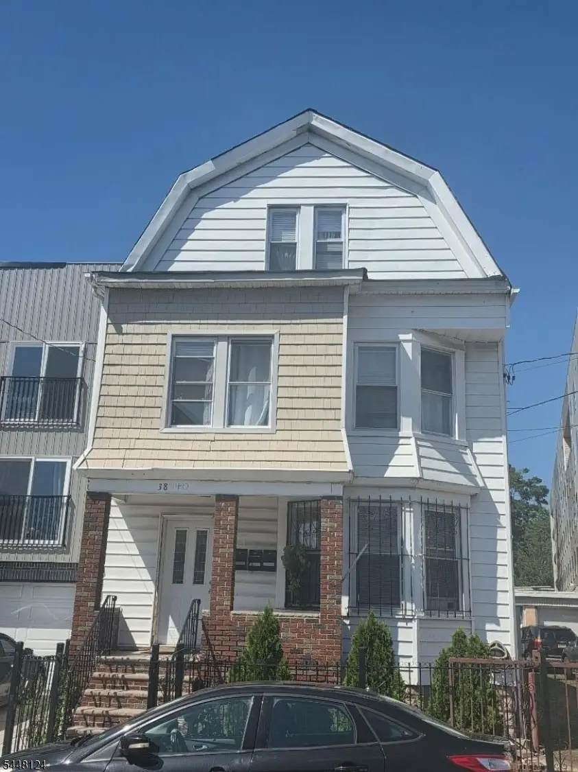 38 20th Ave, Irvington, NJ 07111 - #1