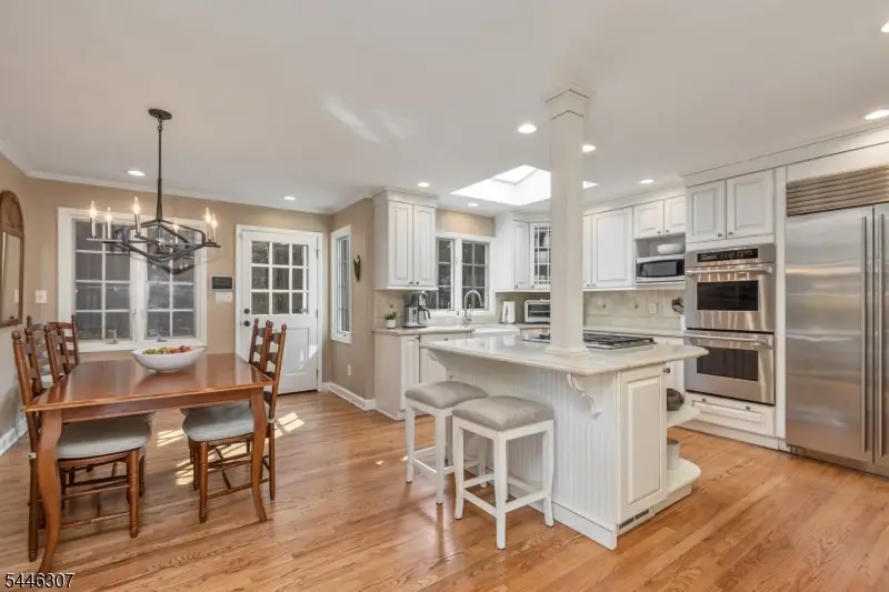 567 Lawrence Ave, Westfield, NJ 07090 - #3