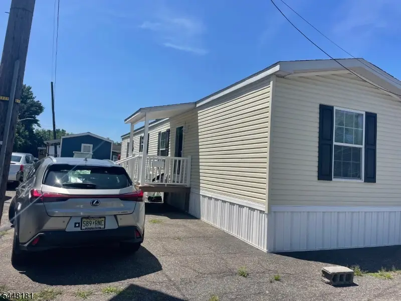 225 Albert St, Lodi, NJ 07644 - #3