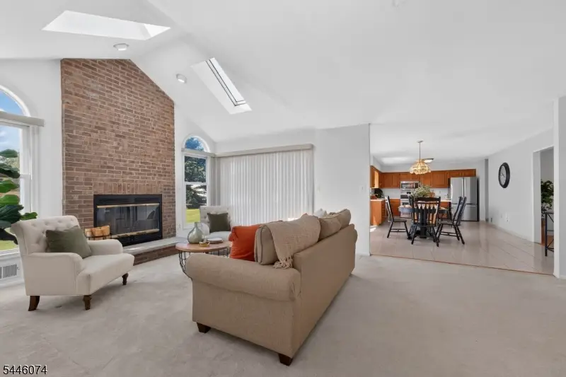 18 Cornell Trl, Blackwells Mills, NJ 08844 - #3
