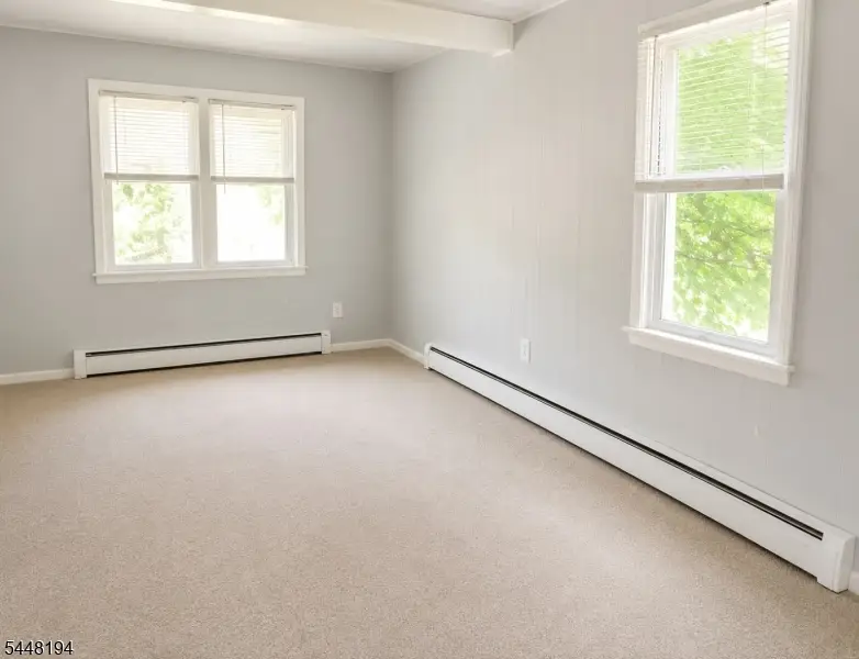 89 Linden St, Bradley Gardens, NJ 08807 - #3