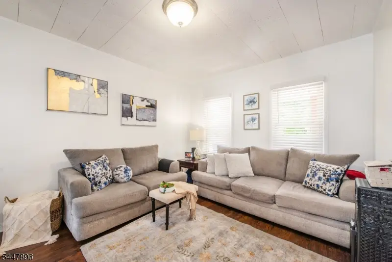 38 Salter Pl, Silver Lake, NJ 07109 - #2
