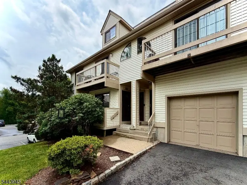 2501 Privet Way, Bernards, NJ 07920 - #1