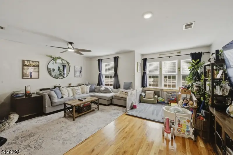 149 Bellair Pl, Newark, NJ 07104 - #2