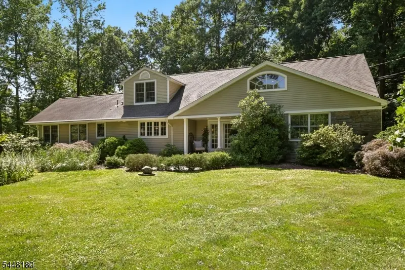 2 Jared Ct, Randolph, NJ 07945 - #1
