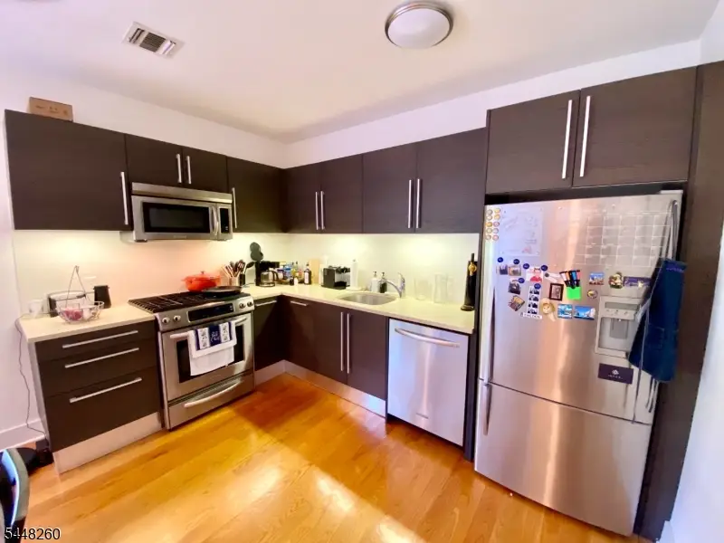268 Main St #2, Madison, NJ 07940 - #2