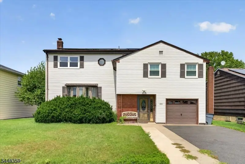 2481 Woodside Rd, Union, NJ 07083 - #1