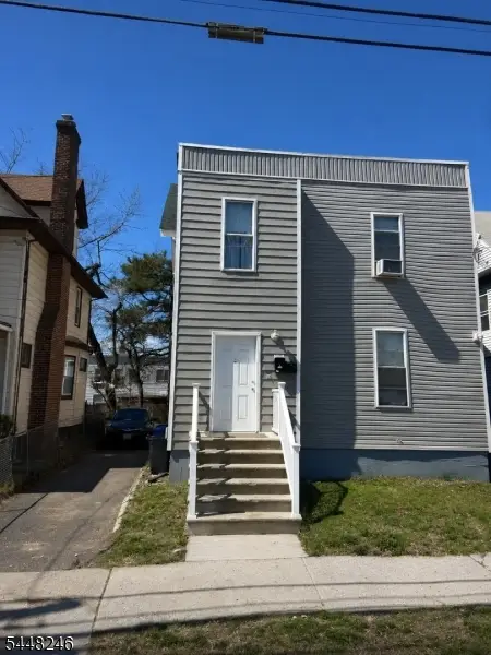 113 N Munn Ave, Newark City, NJ 07106