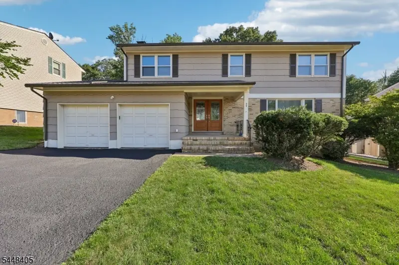 44 Leonhard Dr, Haledon, NJ 07508 - #1