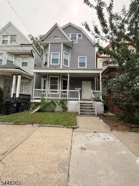 173 3rd St, Newark City, NJ 07107