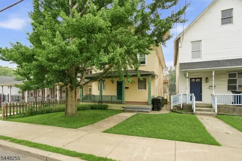 39 Broad St, Washington, NJ 07882 - #1