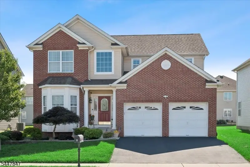 8 Hopkinson Ln, Franklin, NJ 08873 - #2