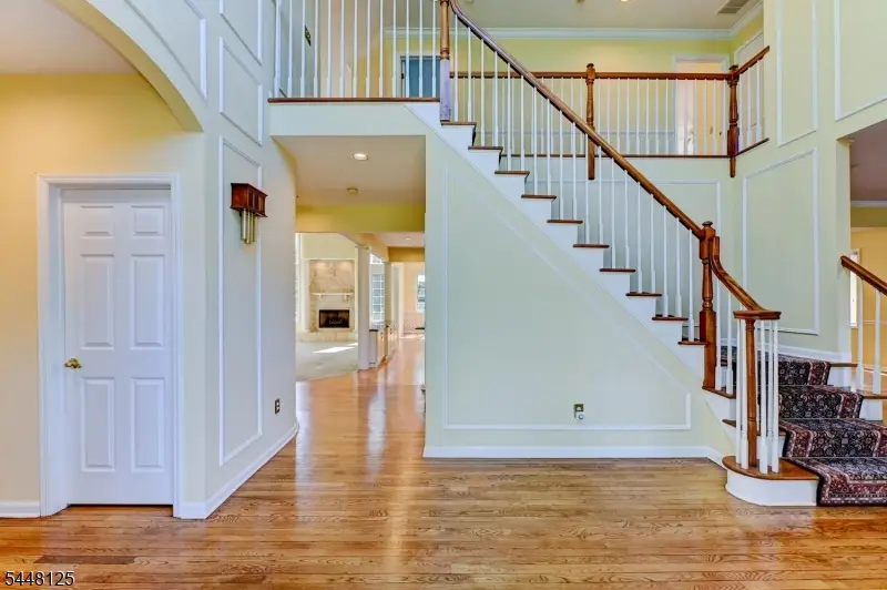 5 Meadow Ct, Montville, NJ 07045 - #3