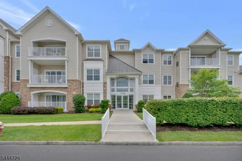 7208 Westover Way, Franklin, NJ 08873 - #2