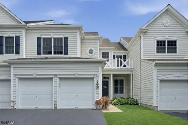 96 Hickory Hill Blvd, Totowa Boro, NJ 07512