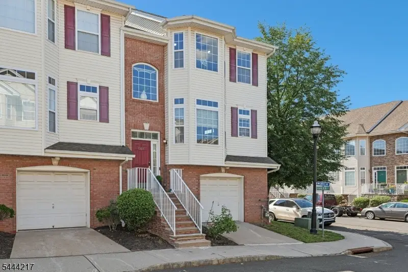 1366 Genovese Ln, Rahway, NJ 07065 - #1