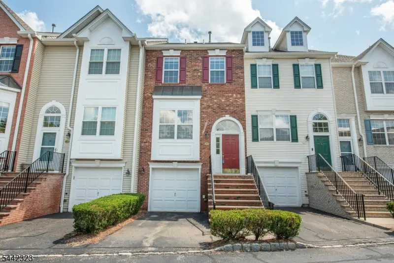 305 Cambridge Dr #305, Butler, NJ 07405 - #2