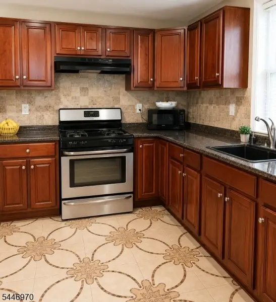 1083 Grove St, Irvington, NJ 07111 - #1