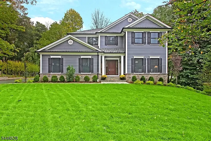 184 Hickory Tavern Rd, Gillette, NJ 07933 - #1