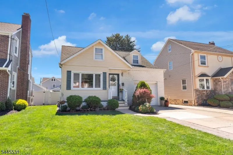 641 Palisade Rd, Union, NJ 07083 - #1