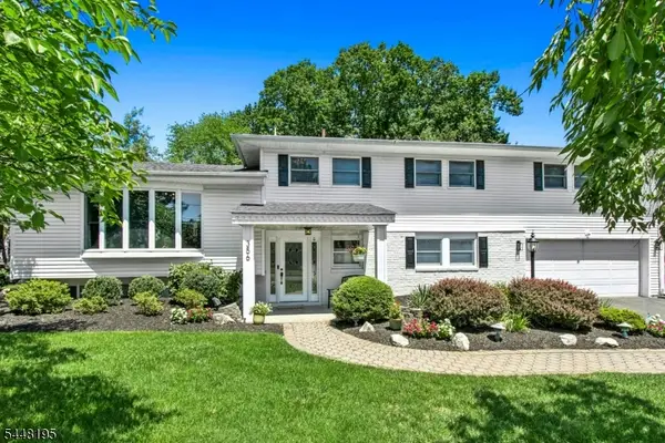 356 Longview Dr, Mountainside Boro, NJ 07092