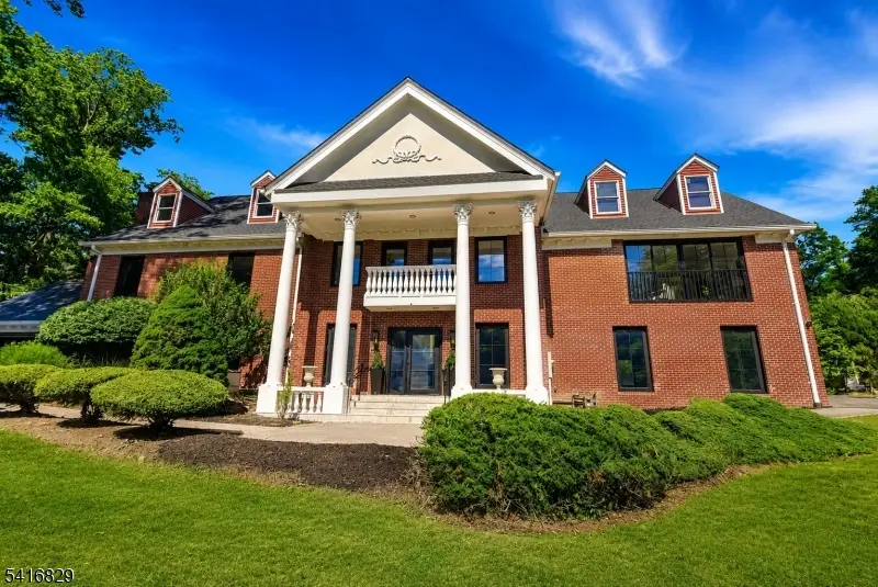 60 Brookside Dr, Upper Saddle River, NJ 07458 - #1