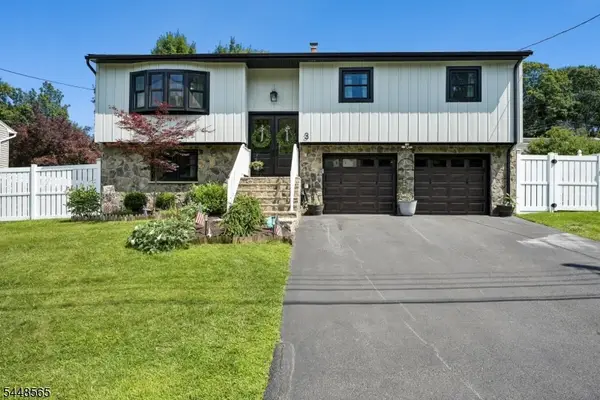 3 Ford Ave, Hopatcong Boro, NJ 07843