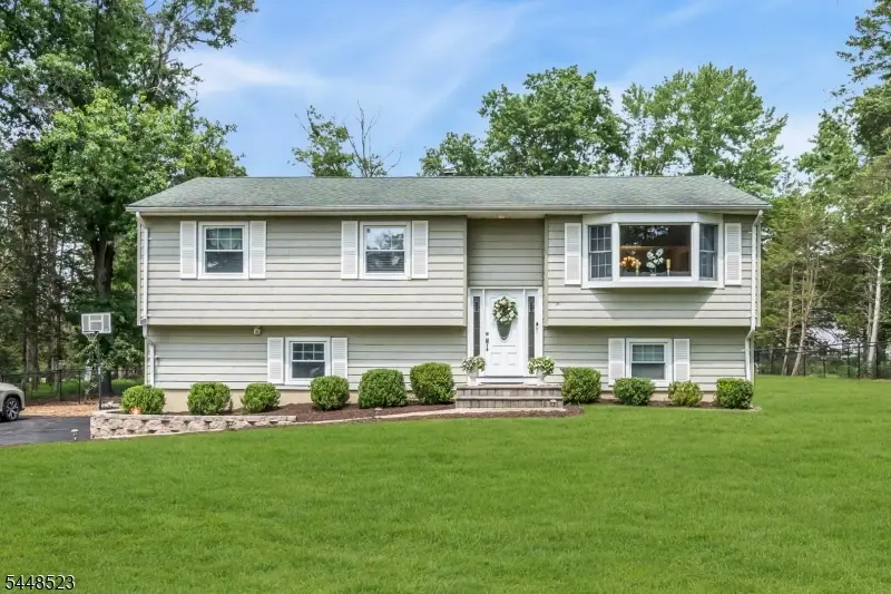 946 Country Club Rd, Bridgewater Center, NJ 08807 - #1