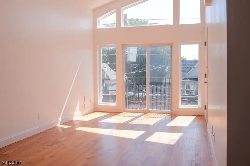 83 Stuyvesant Ave, Newark, NJ 07106 - #2