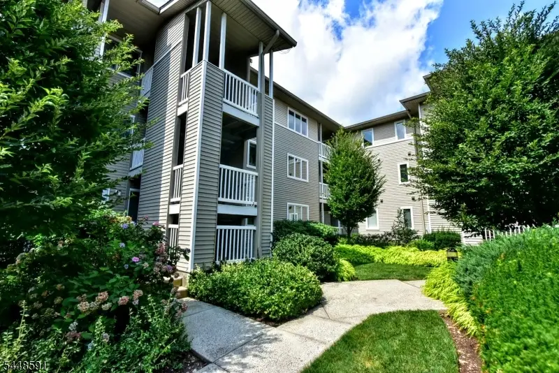 125 Orchard Park #125, Allendale, NJ 07401 - #3