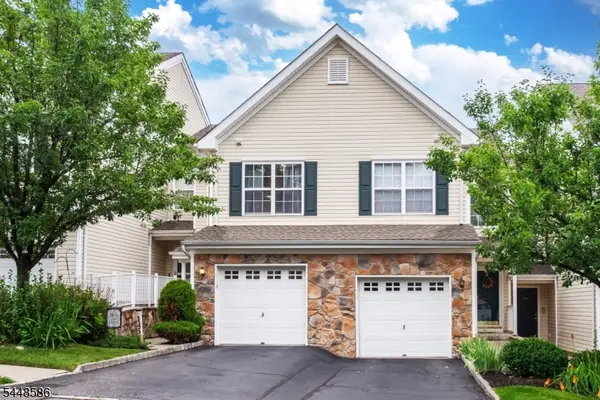 145 Mountainside Dr, Pompton Lakes Boro, NJ 07442