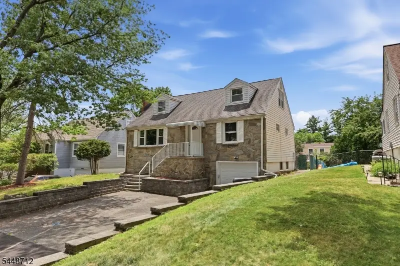 20 Sunnyside Rd, Pleasantdale, NJ 07052 - #2