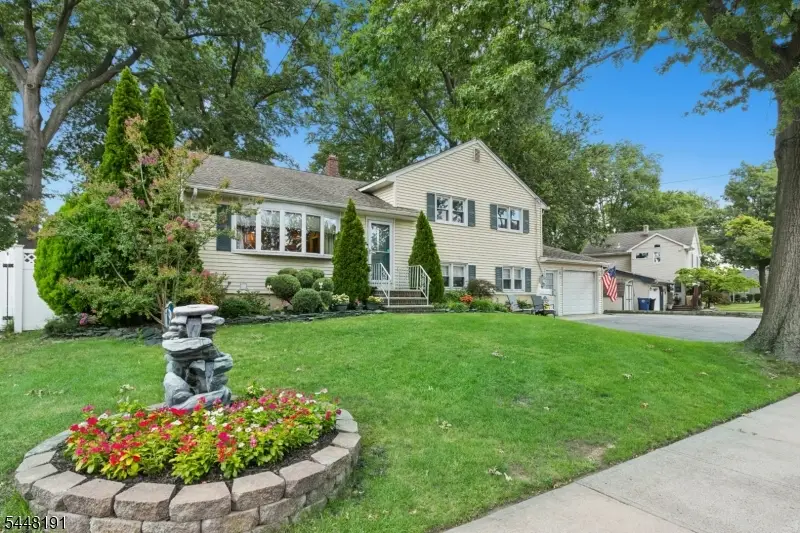 52 Grand Street, Clark, NJ 07066 - #2