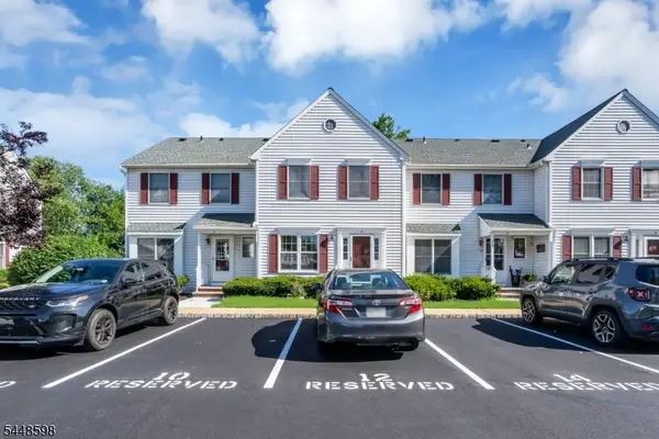 14 Giles Biondi Ct, Bound Brook Boro, NJ 08805