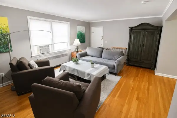 390 Morris Ave #28, Summit City, NJ 07901