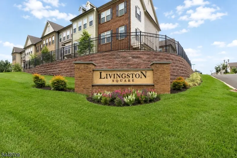 22 Gala Ct, Livingston, NJ 07039 - #2