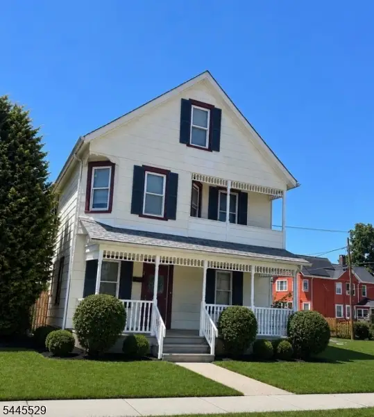 11 Baker St, Dover, NJ 07801 - #1