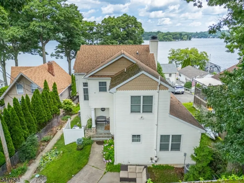121 Maxim Dr, Hopatcong, NJ 07843 - #1