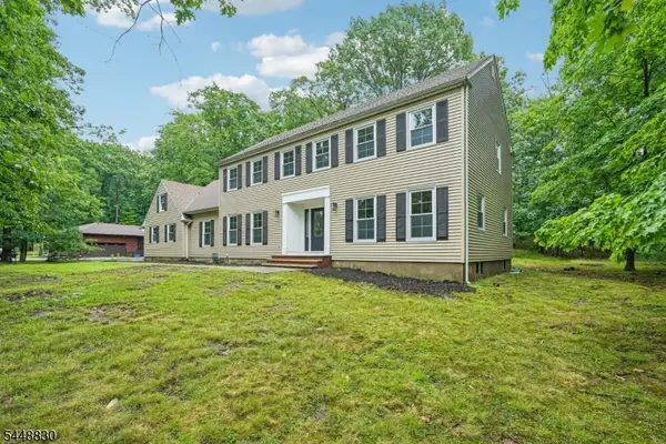 12 Apache Rd, Wayne Twp., NJ 07470