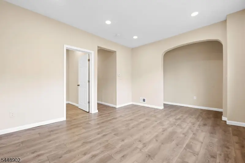 278 Wainwright St, Newark, NJ 07112 - #3