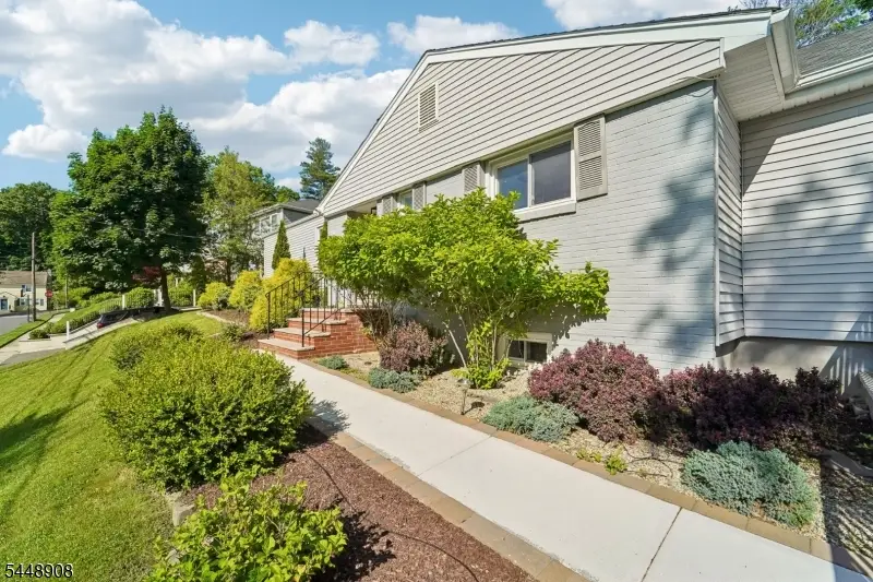 47 Collamore Ter, West Orange, NJ 07052 - #3