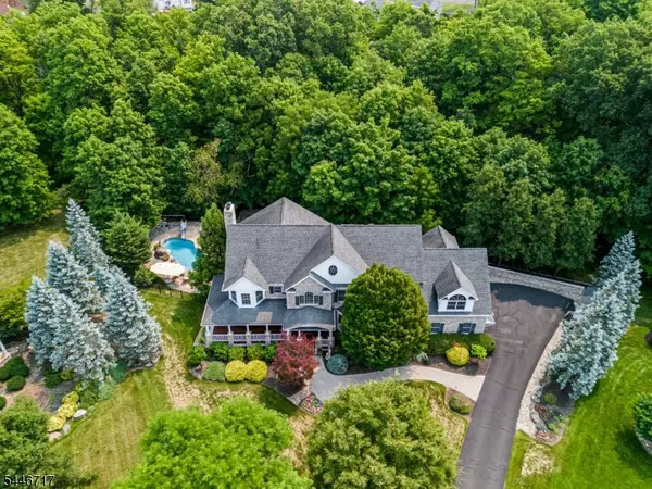 11 Monica Ct, Branchburg Twp., NJ 08876