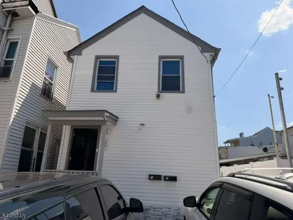146 20th Ave, Paterson City, NJ 07501