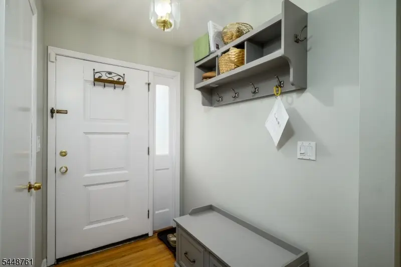 23 Charles St, Clark, NJ 07066 - #3